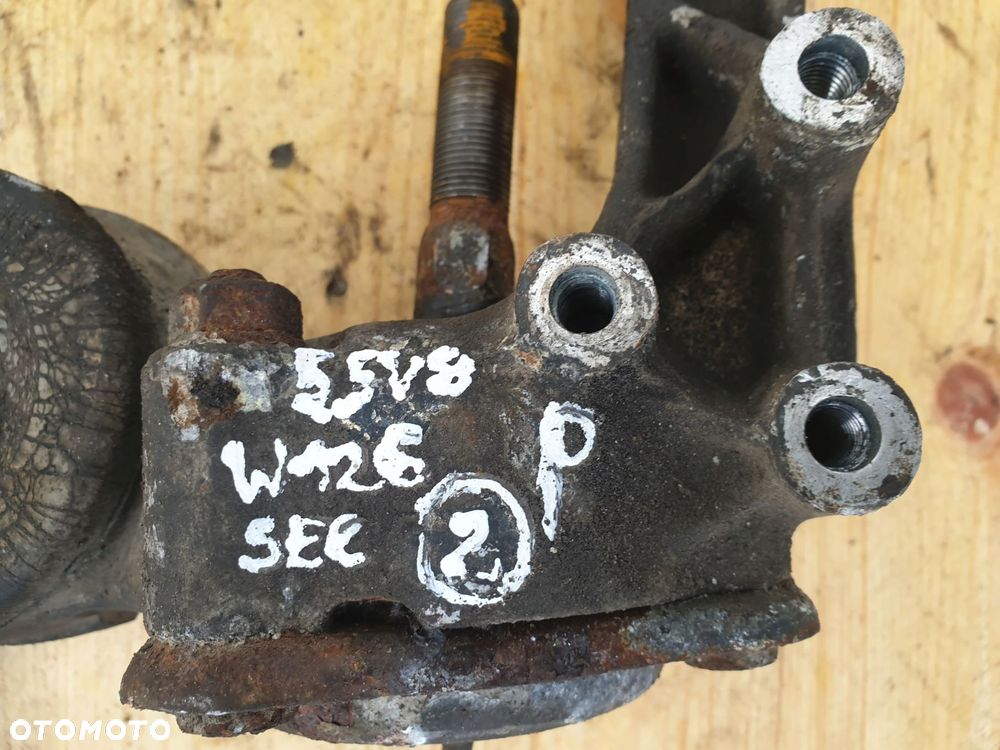 Mercedes W126 SEC PRZEDNI WAHACZ prawy przód - 2