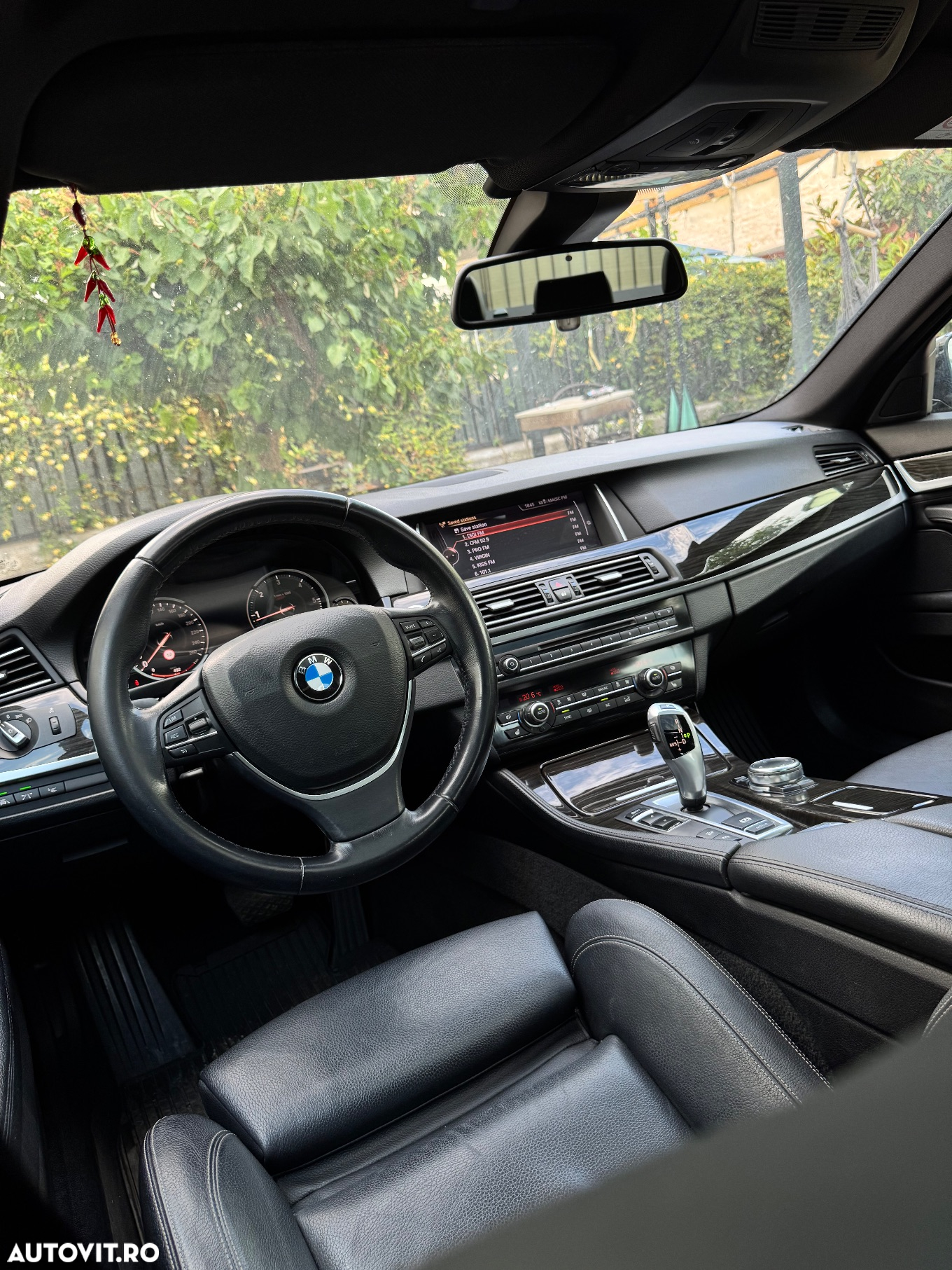 BMW Seria 5 525d xDrive AT - 7