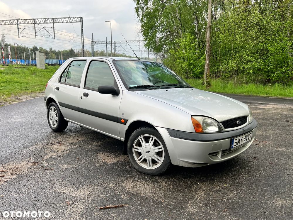 Ford Fiesta 1.3 Ghia - 1