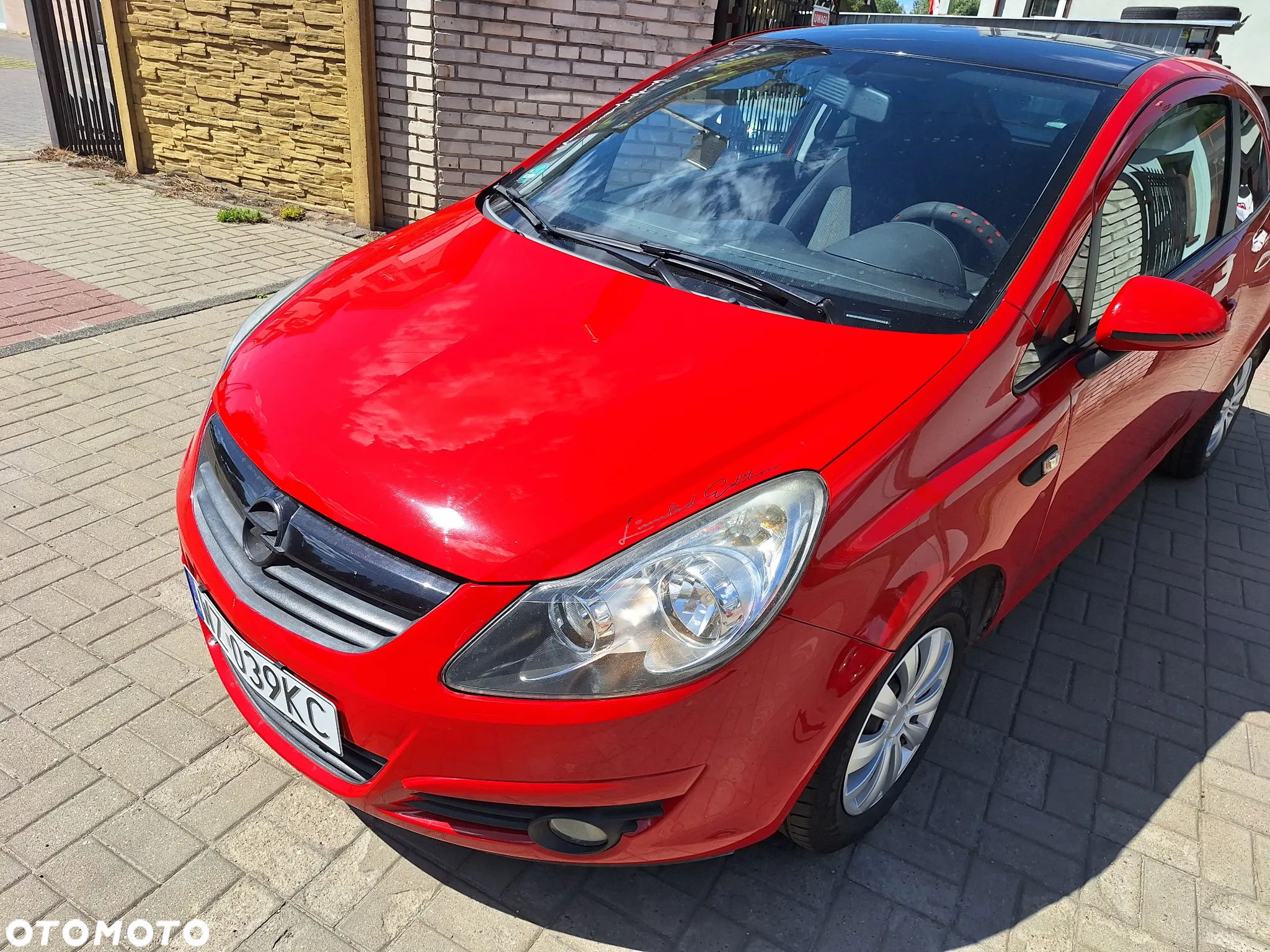 Opel Corsa 1.4 16V Color Edition - 2