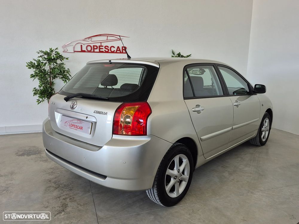 Toyota Corolla 1.4 VVT-i Sol - 4