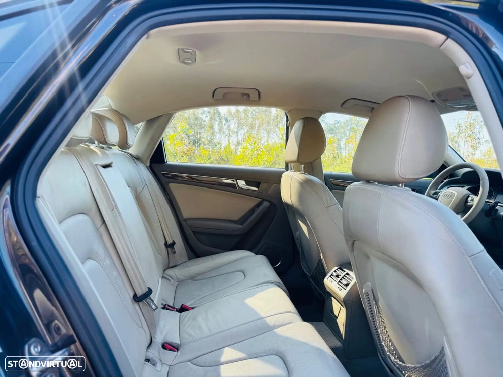 Audi A4 2.7 TDI V6 Exclusive Multitronic - 34