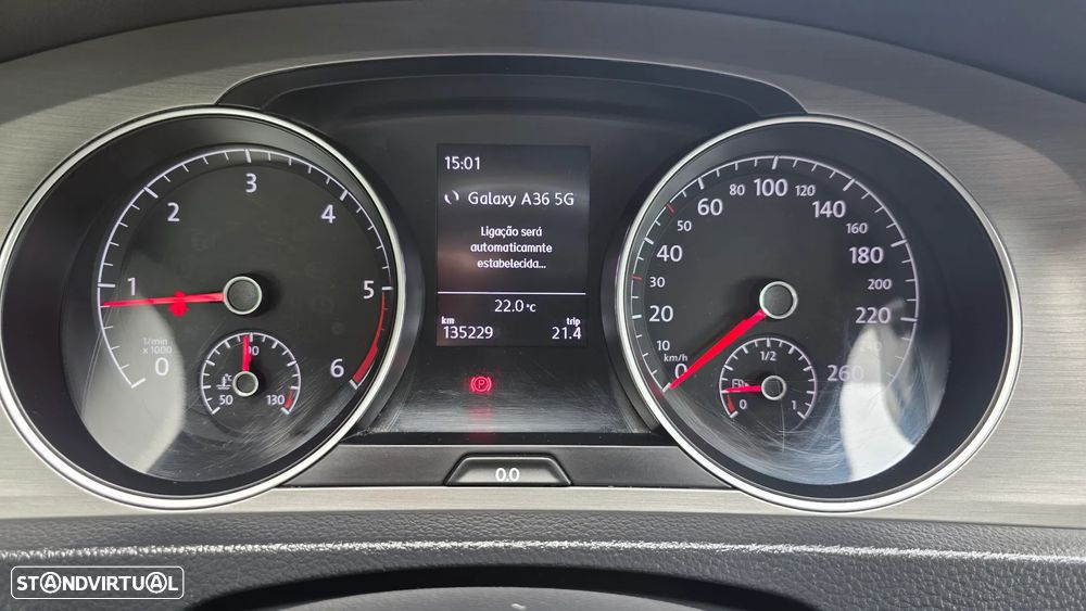 VW Golf 1.6 TDi BlueMotion Confortline - 15