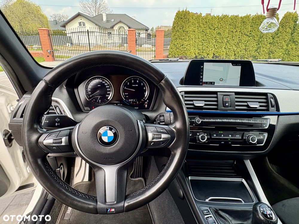 BMW Seria 1 118i Edition M Sport Shadow - 24