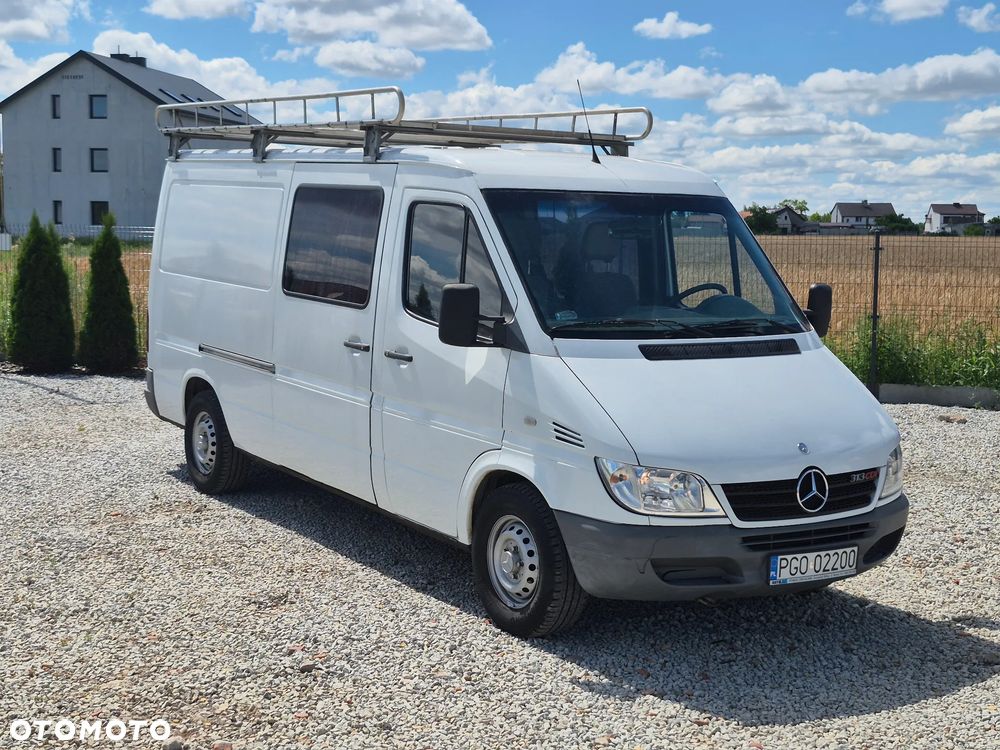 Mercedes-Benz Sprinter - 7