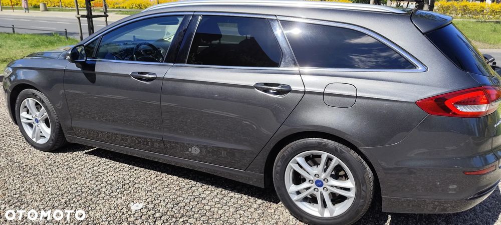 Ford Mondeo 2.0 TDCi Titanium PowerShift - 27