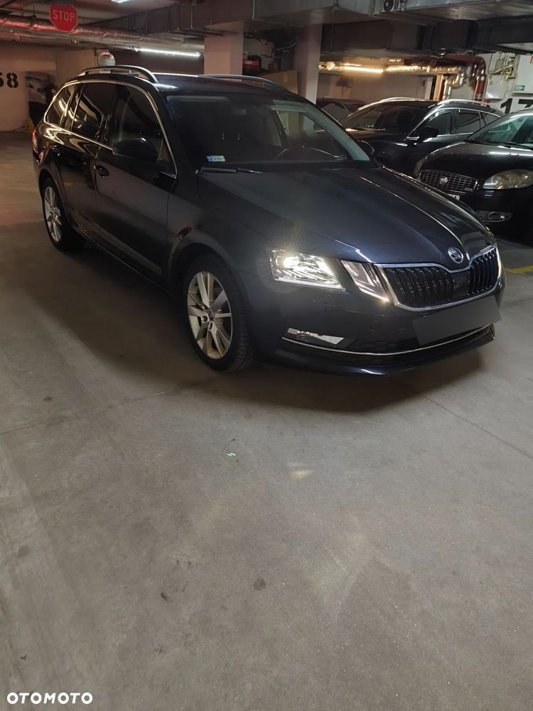 Skoda Octavia 2.0 TDI SCR Ambition - 32
