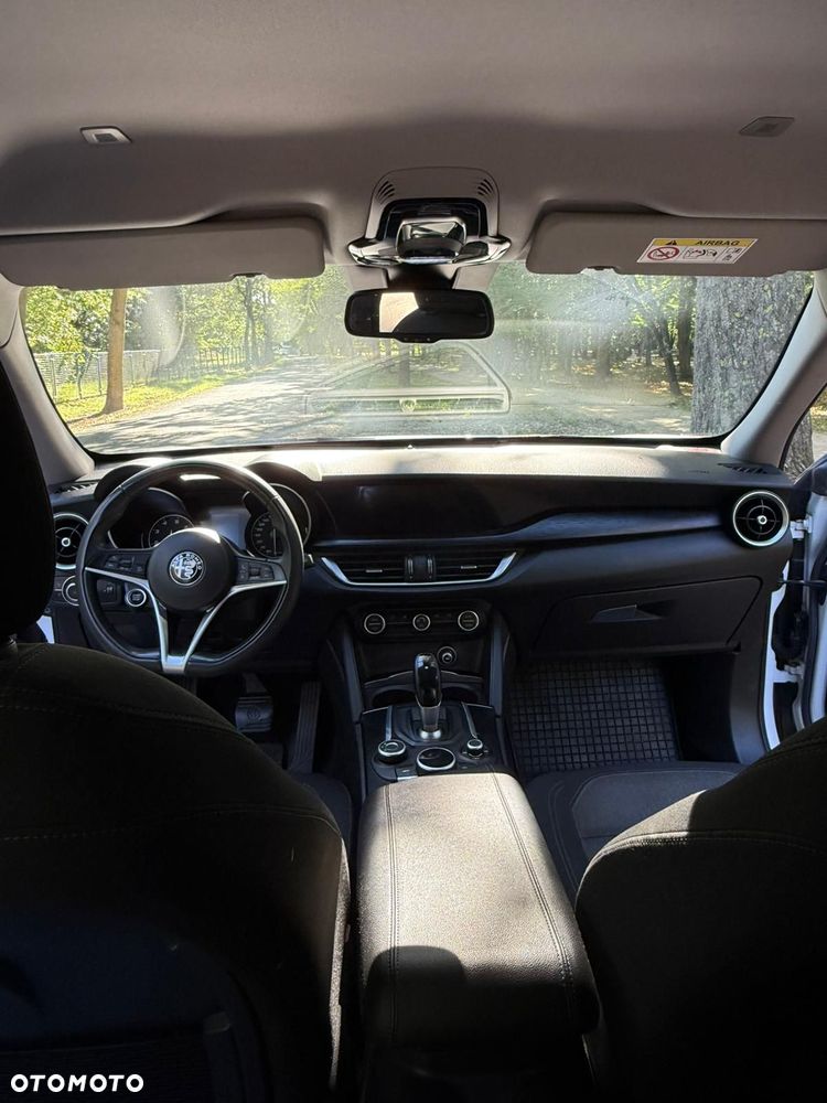 Alfa Romeo Stelvio 2.0 Turbo Sprint Q4 - 7