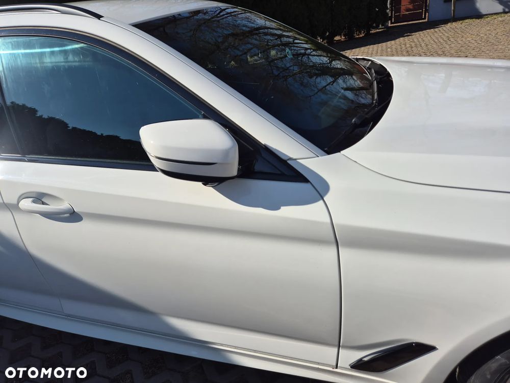 BMW Seria 5 520d M Sport sport - 18