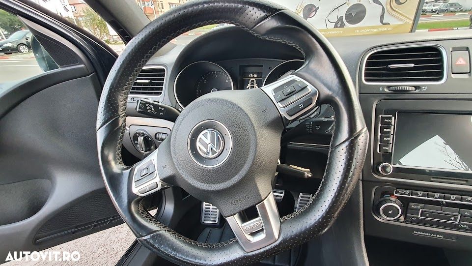 Volkswagen Golf 2.0 DPF GTD DSG - 4