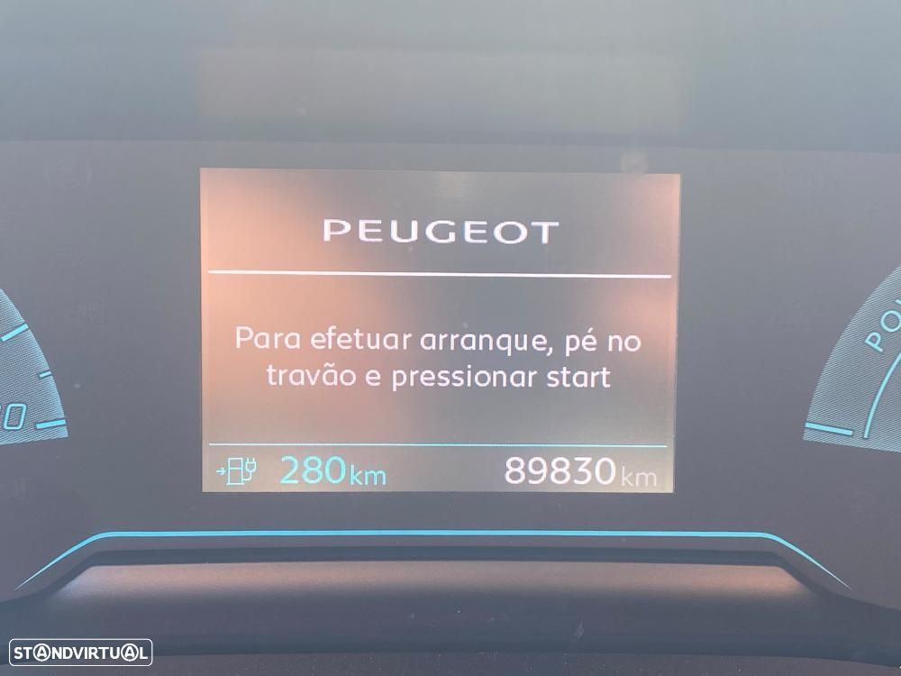 Peugeot e-208 50 kWh Active - 10