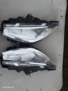 REFLEKTOR PRAWY LUB LEWY RENAULT MEGANE II 2  02-06 - 2