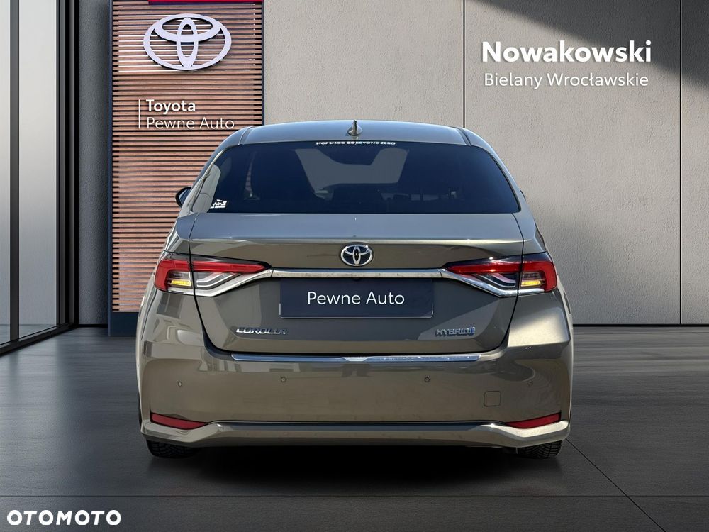 Toyota Corolla 1.8 Hybrid Comfort - 5