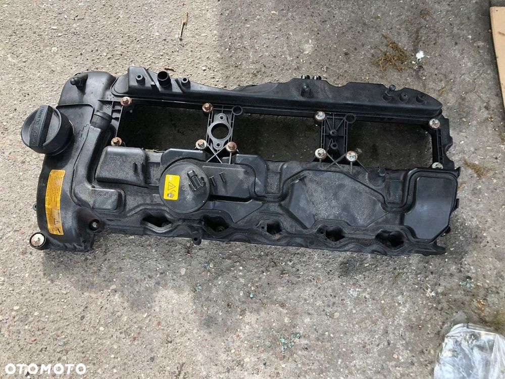 BMW F10 F20 F30 F01 F07 F25 F15 F16 POKRYWA ZAWORÓW 7570292 N55B30A - 1