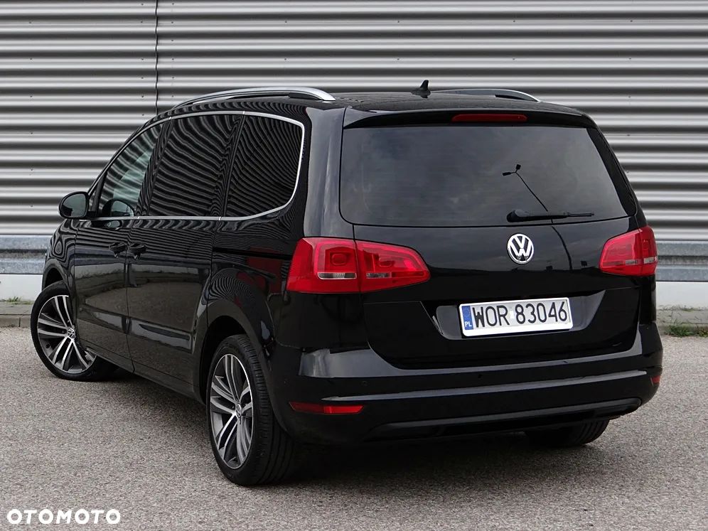 Volkswagen Sharan 2.0 TDI DSG Highline - 4