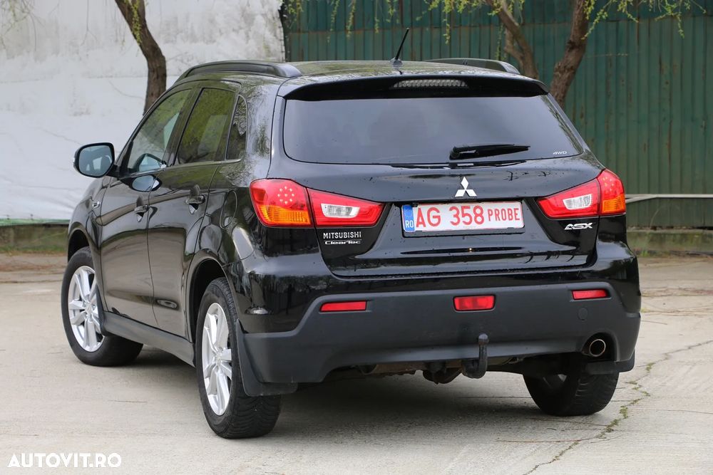 Mitsubishi ASX 1.8 DI-D 4WD Instyle - 12