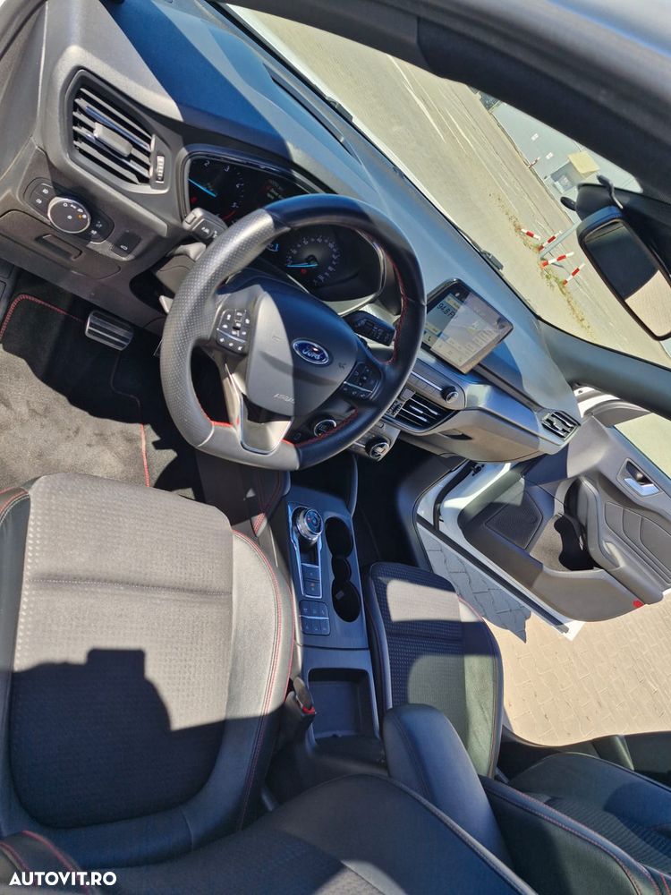 Ford Focus - 16