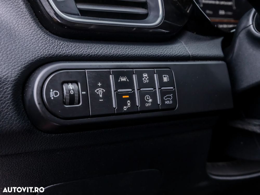 Kia XCeed 1.6 GDI DCT6 OPF Platinum Edition - 24