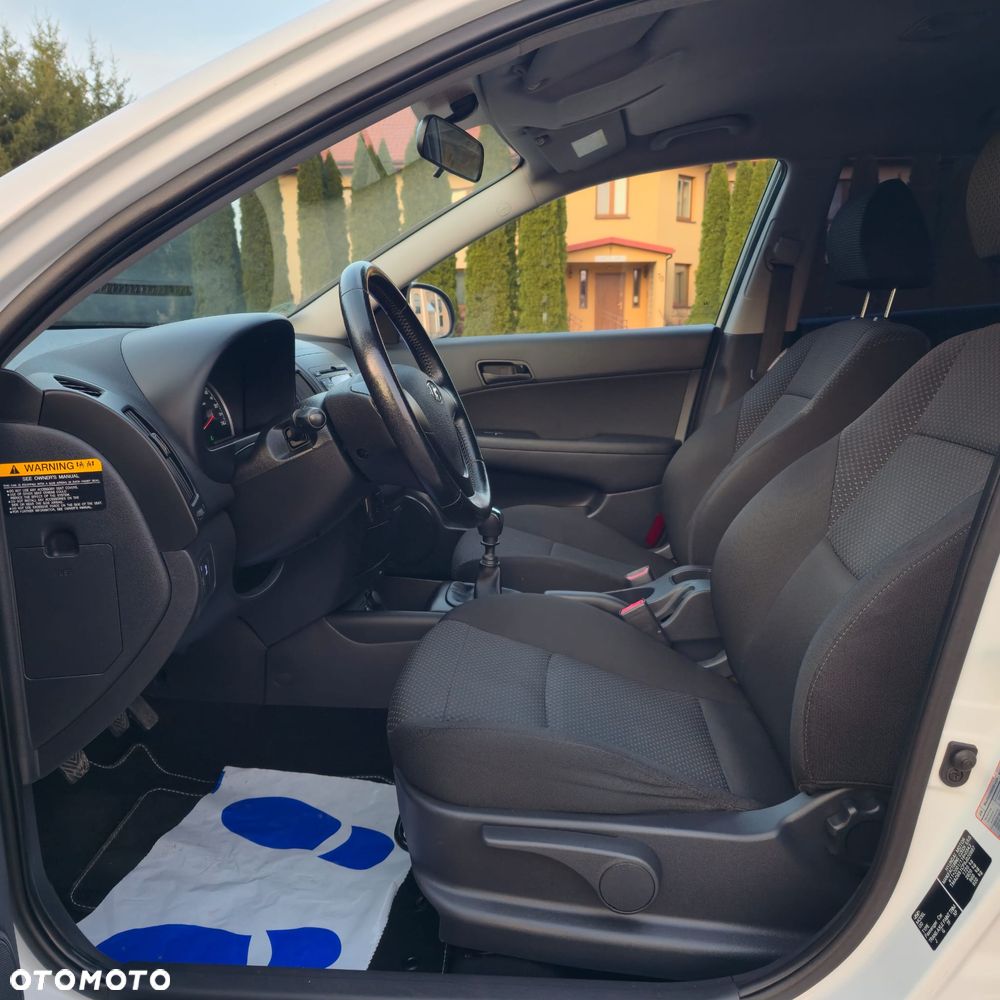 Hyundai i30 - 21