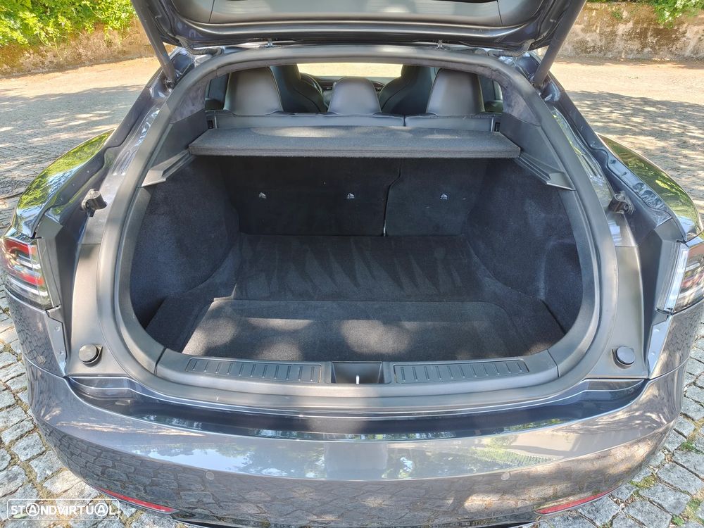 Tesla Model S 100D - 14