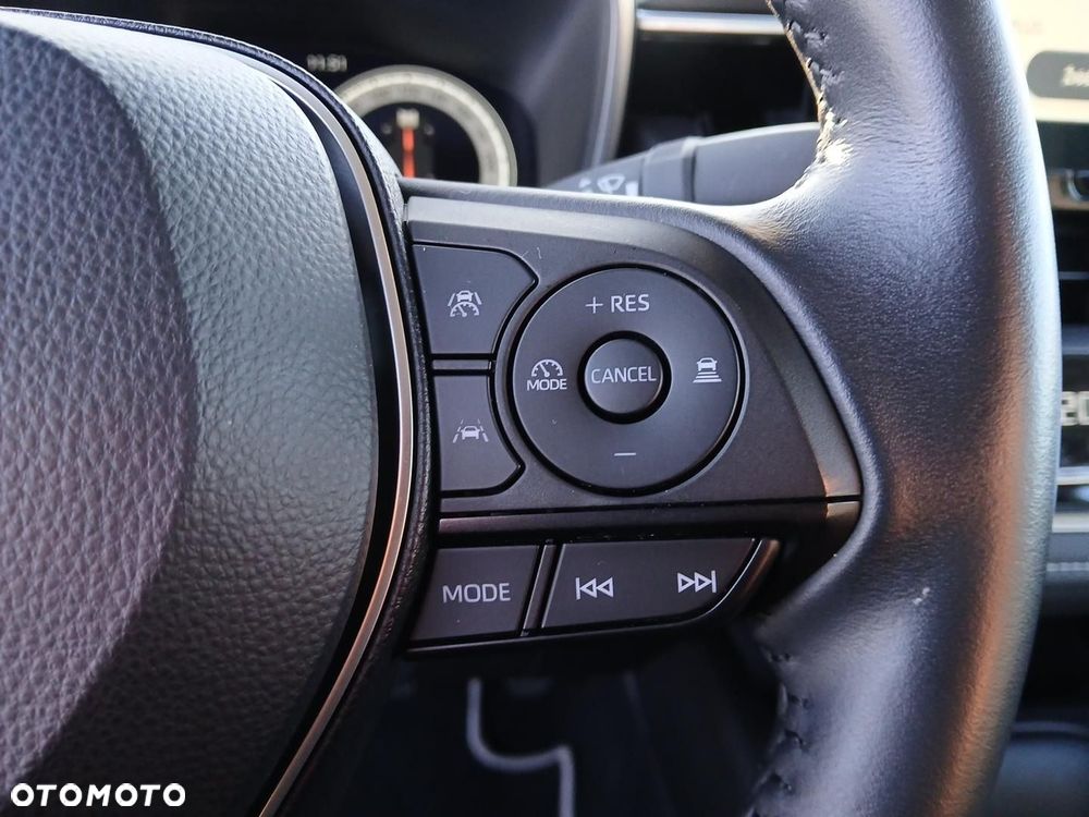 Toyota Corolla 1.8 Hybrid Comfort - 29