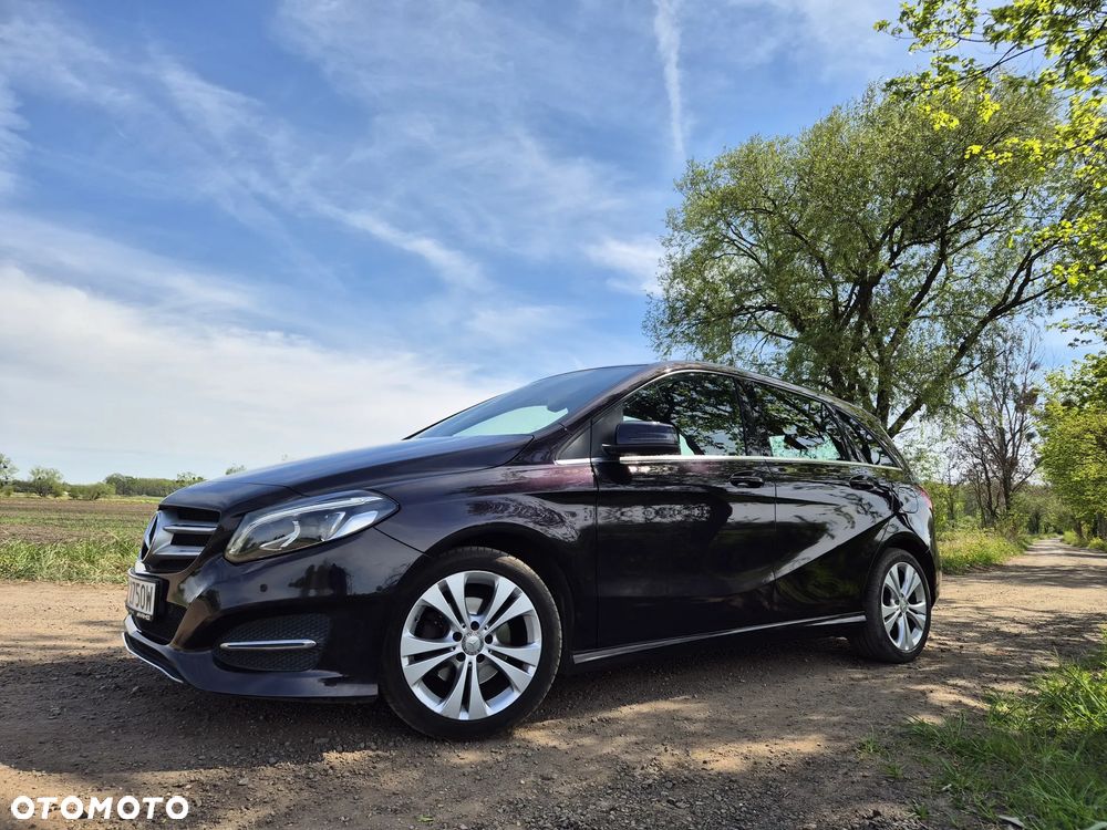 Mercedes-Benz Klasa B 200 7G-DCT UrbanStyle Edition - 20