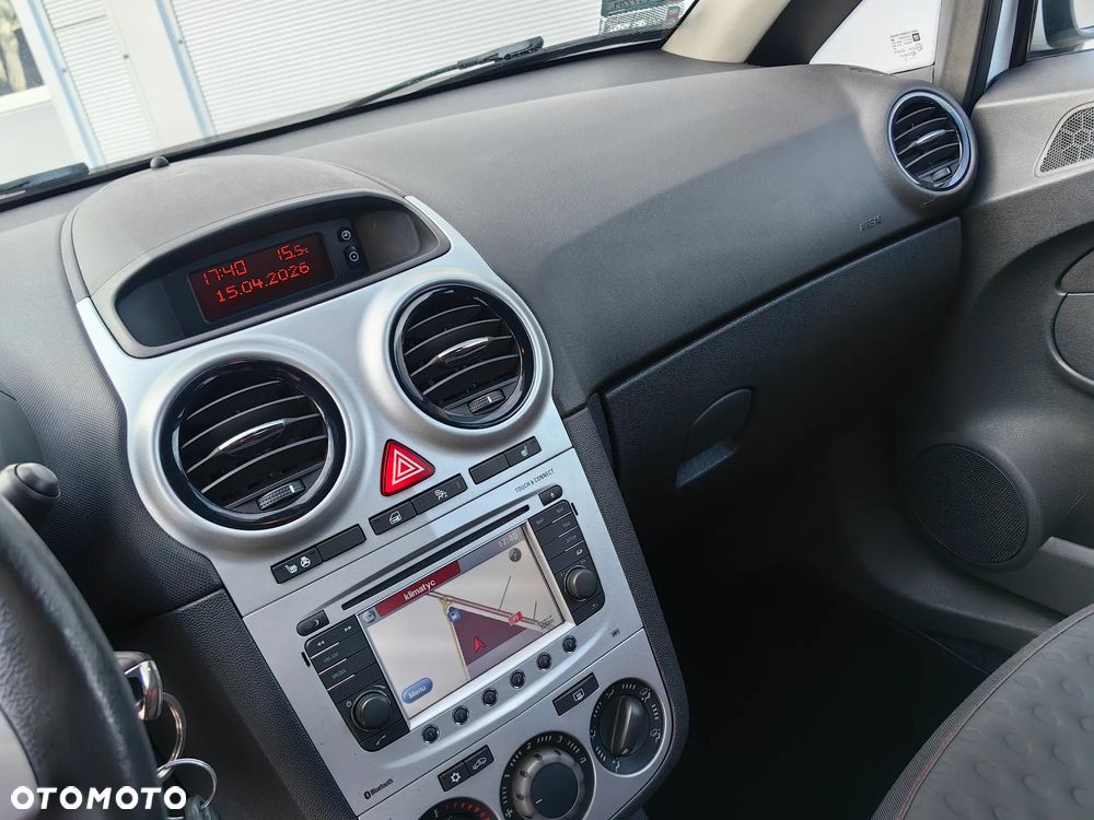 Opel Corsa 1.6T GSI - 15