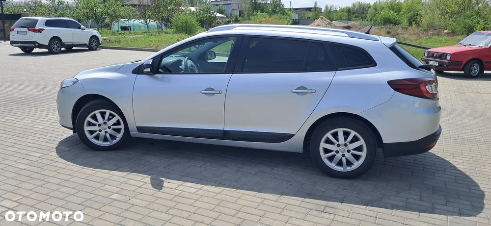 Renault Megane 1.5 dCi Dynamique EDC - 5