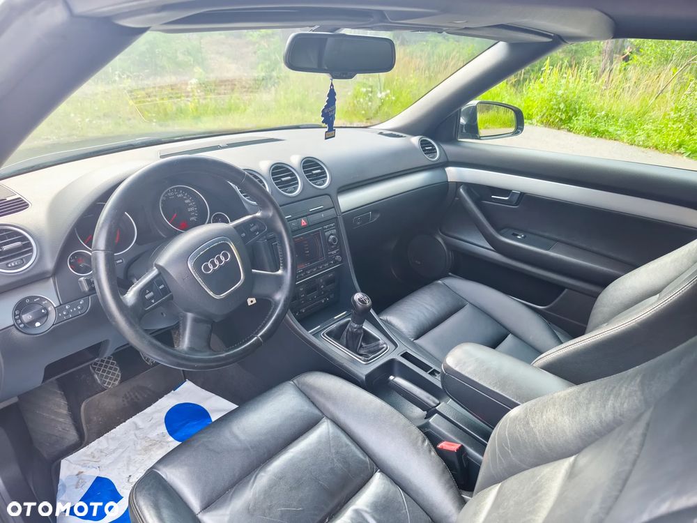 Audi A4 Cabrio 2.0 TDI DPF - 21
