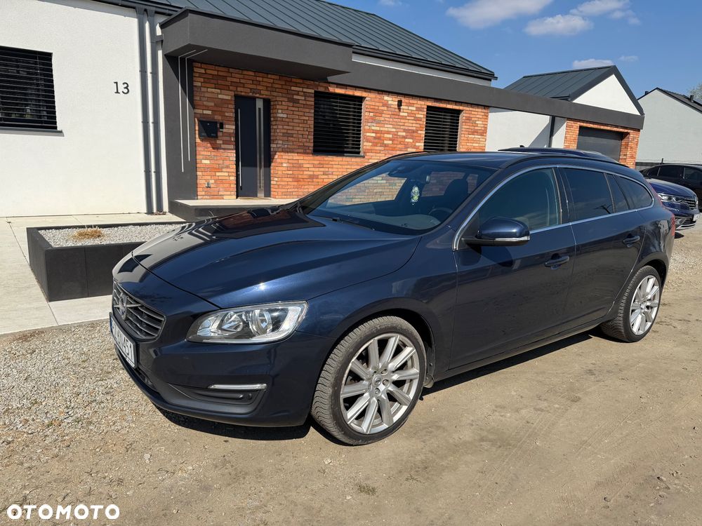 Volvo V60 - 1