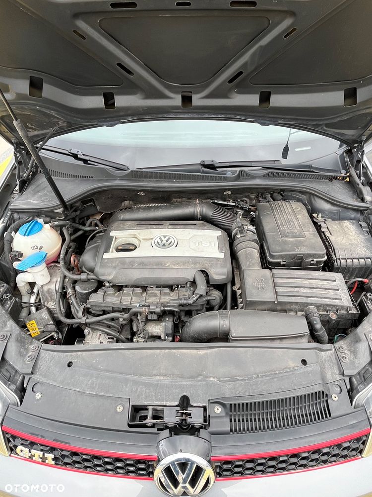 Volkswagen Golf 2.0 GTI - 19