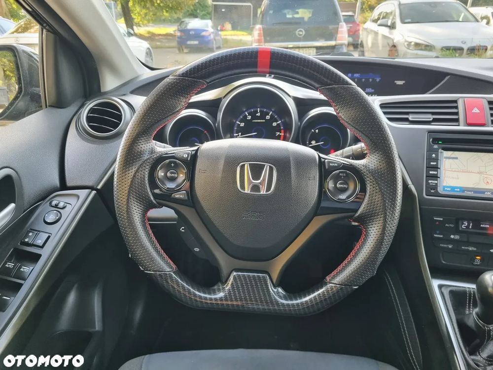 Honda Civic 1.8 i-VTEC Sport - 16