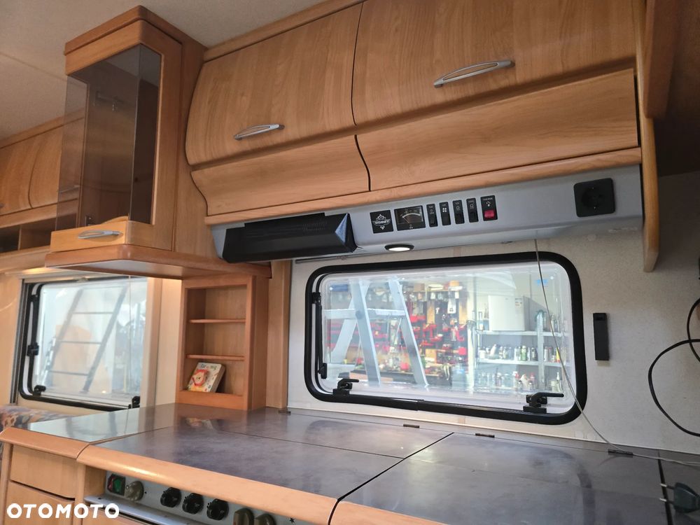 Hobby 495 UFE namiot prysznic WC przyczepa kempingowa DOSTAWA - 13