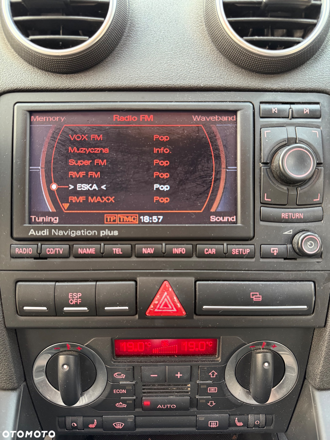 Audi A3 2.0 TDI Ambiente - 14