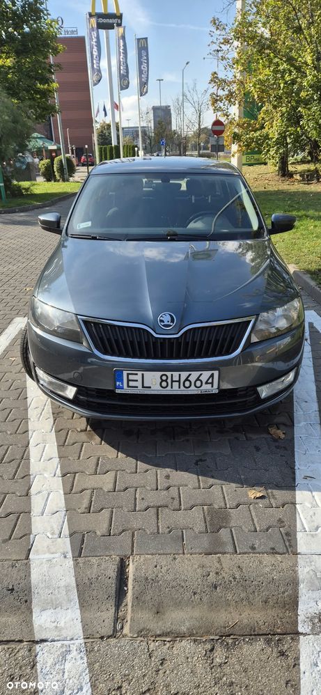 Skoda RAPID 1.4 TSI Ambition DSG - 2