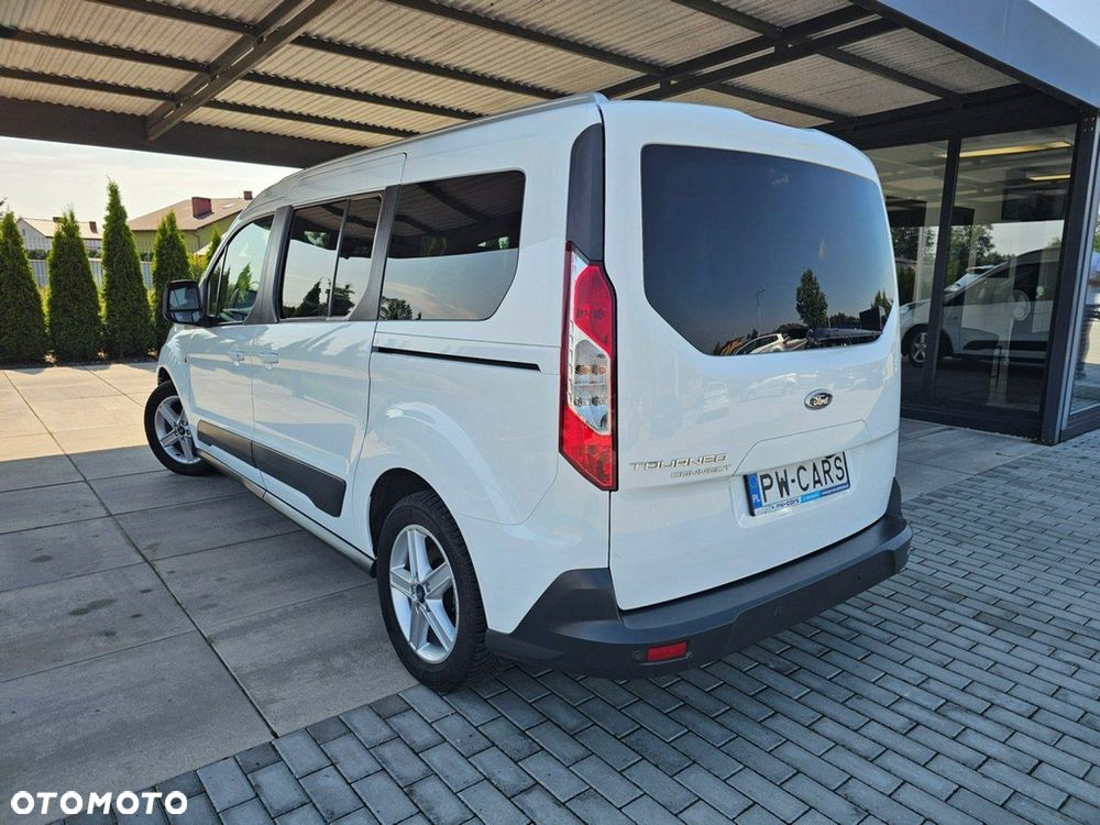 Ford Tourneo Connect Grand - 4