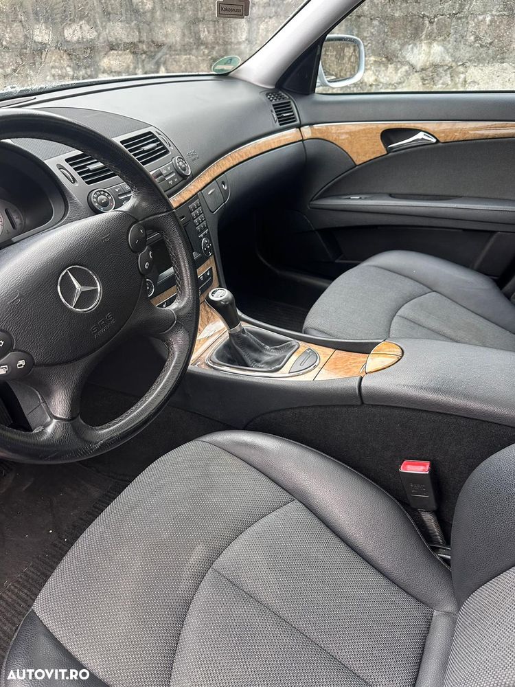 Mercedes-Benz E 200 CDI - 8