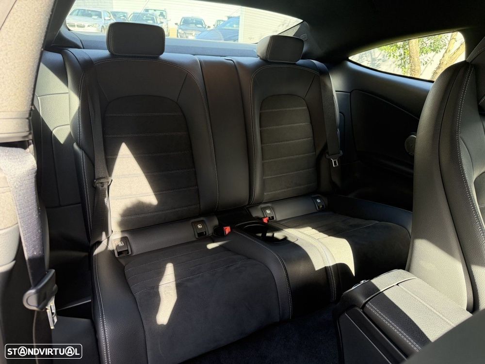 Mercedes-Benz C 220 d AMG Line - 11