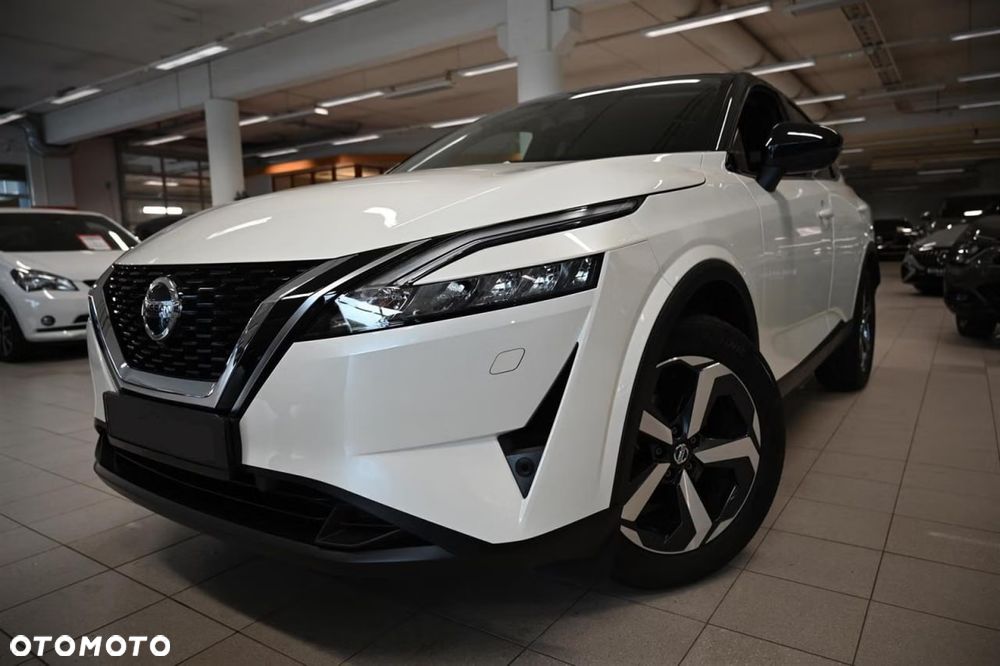 Nissan Qashqai 1.3 DIG-T MHEV 4x4 N-Connecta Xtronic - 3