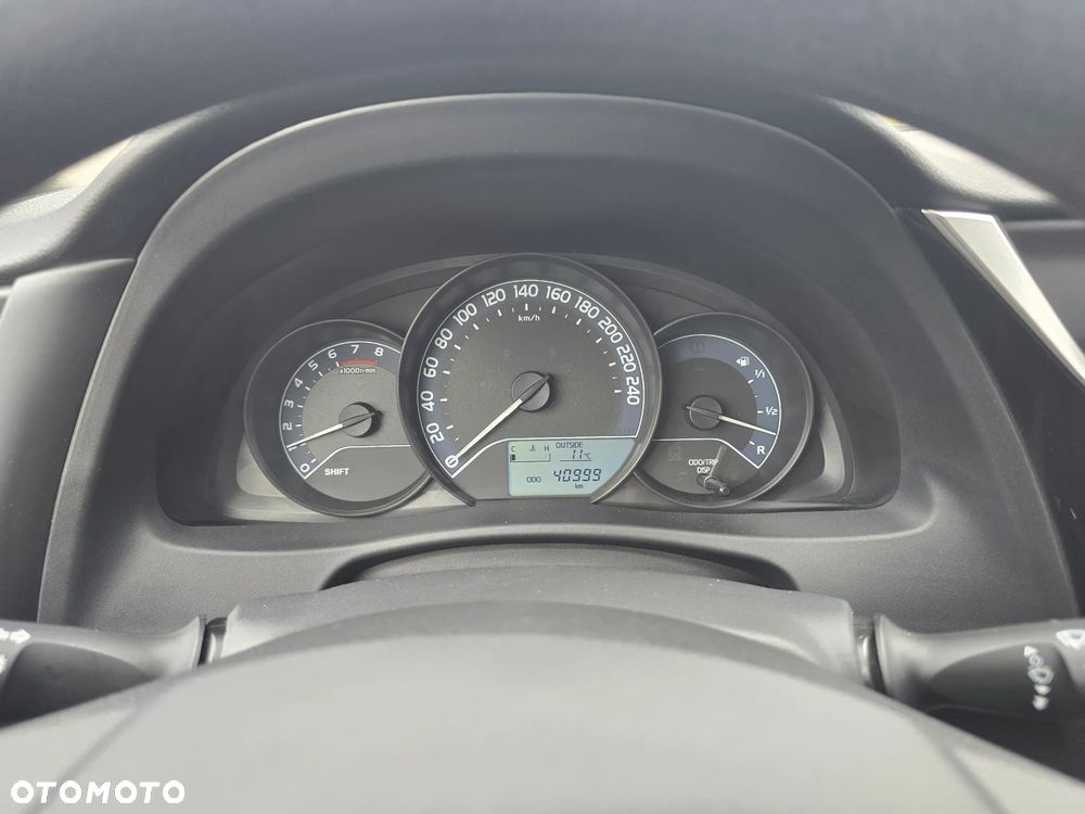 Toyota Auris 1.33 VVT-i Life - 22