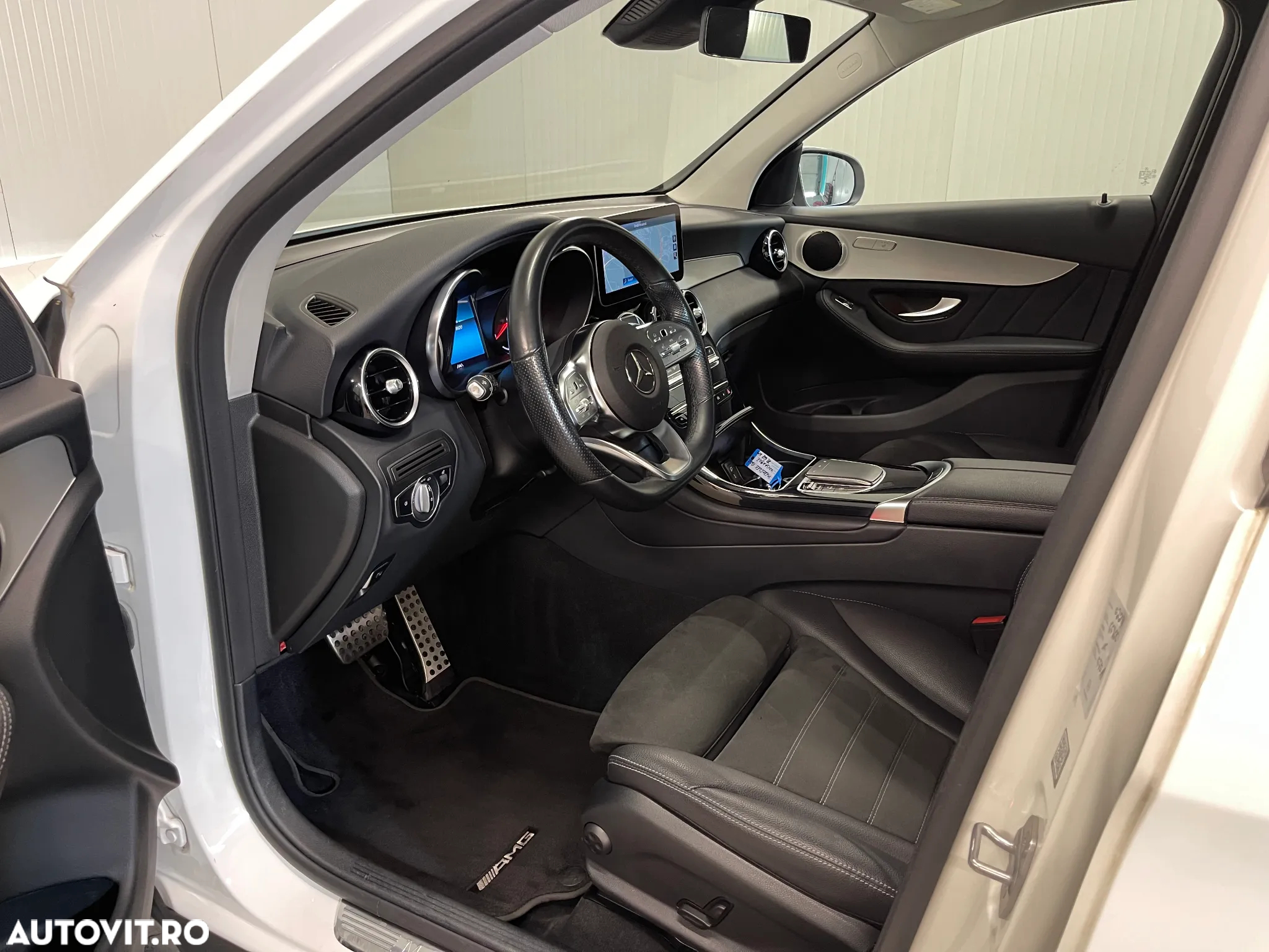 Mercedes-Benz GLC 300 de 4Matic 9G-TRONIC AMG Line - 5