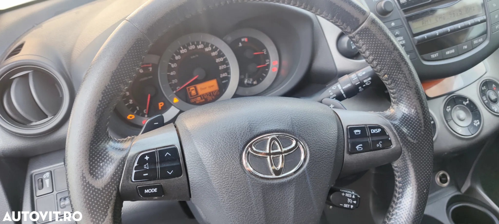 Toyota RAV4 2.2L D-CAT A/T Executive - 2