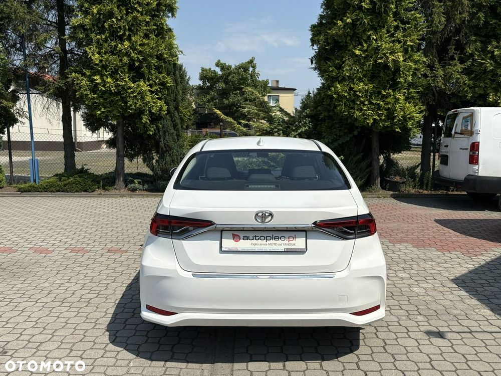 Toyota Corolla - 7