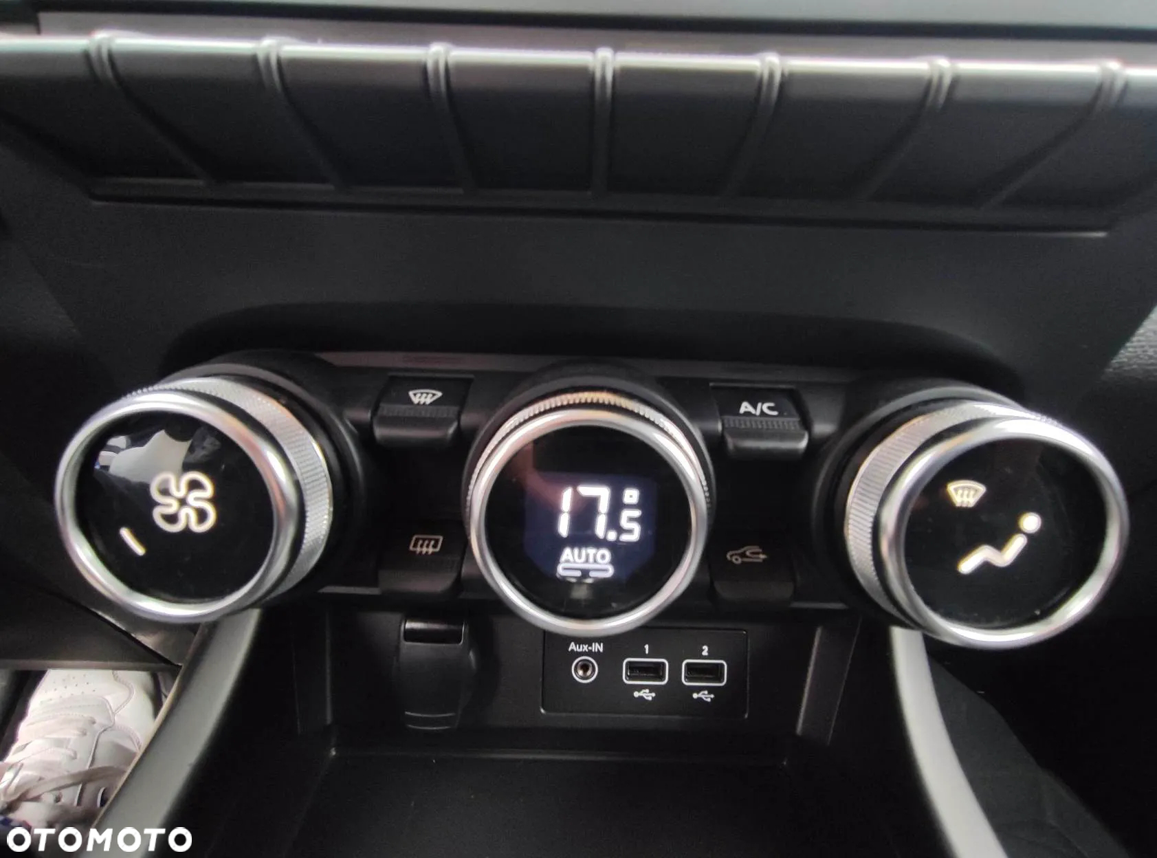 Renault Arkana 1.6 E-TECH Techno MMT - 12