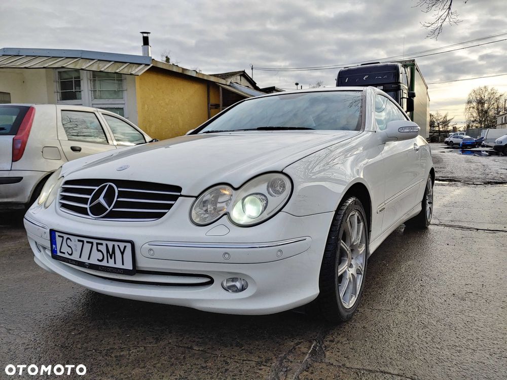 Mercedes-Benz CLK - 1