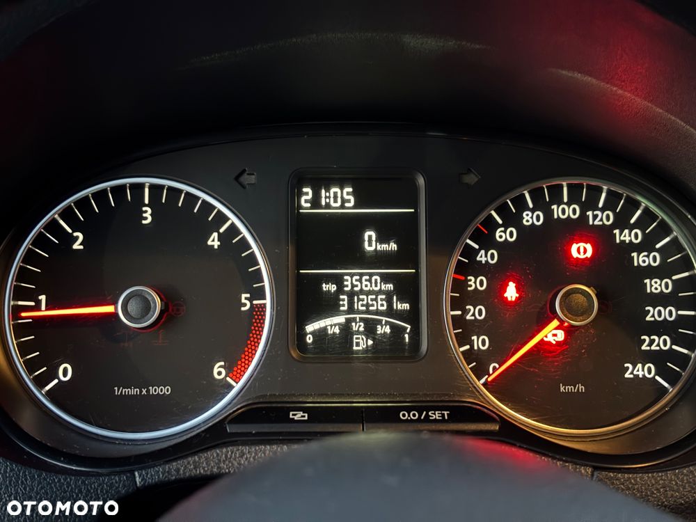 Volkswagen Polo 1.2 TDI Blue Motion - 6