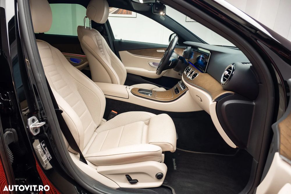 Mercedes-Benz E 300e 9G-TRONIC - 32