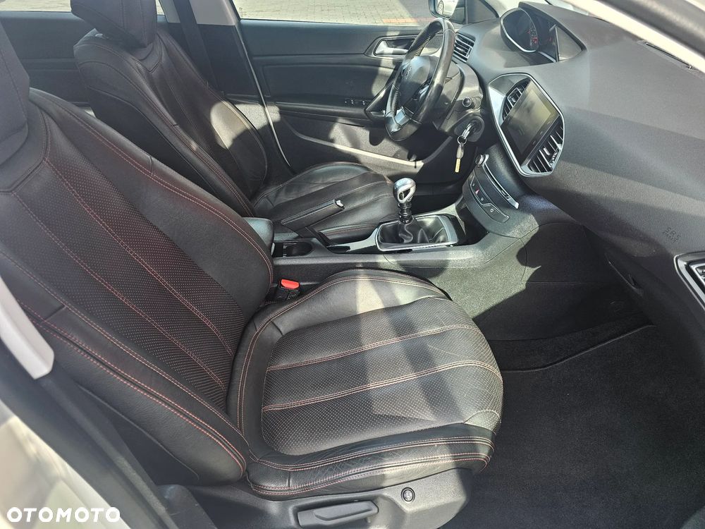 Peugeot 308 SW BlueHDi 120 Stop & Start Style - 7