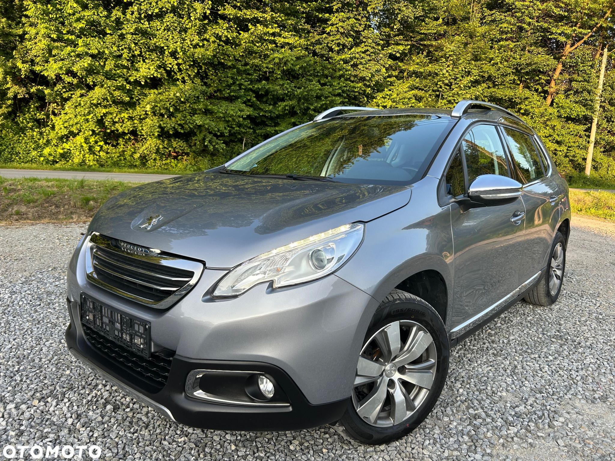 Peugeot 2008 1.6 BlueHDi Allure S&S - 1