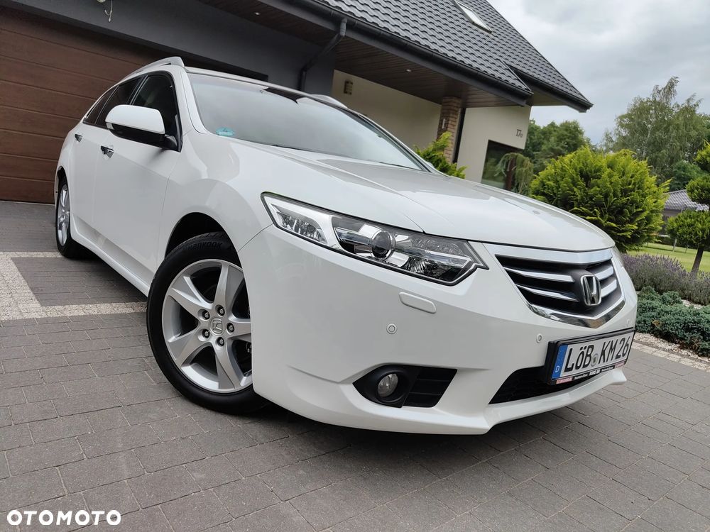 Honda Accord 2.0 Elegance - 1